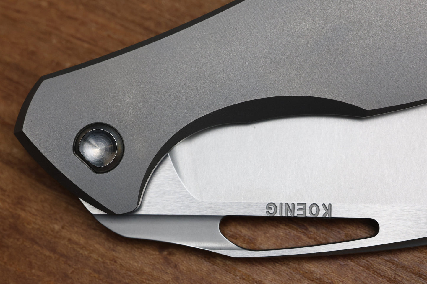 KOENIG KNIVES ARIUS - NON FLIPPER - SMOOTH TITANIUM HANDLE - SILVER HARDWARE - BURNISHED W/ POLISHED FLATS M390 BLADE