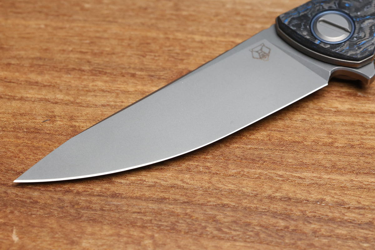 SHIROGOROV F3 FB - SPECIAL EDITION - 2025 - "GLACIER" TECHNOCARBO HANDLE - MAGNACUT BLADE - MRBS (PREOWNED)