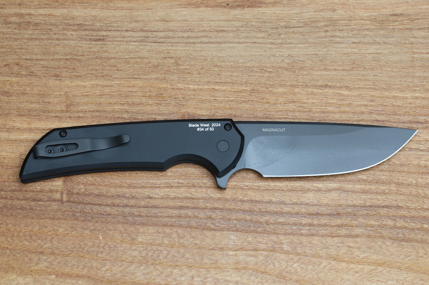 PRO-TECH MORDAX BLACK HANDLE & BLACK DLC MAGNACUT BLADE 2024 BLADEWEST.01