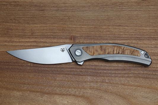 SHIROGOROV URSUS QUANTUM - CROMAX PM BLADE - TITANIUM HANDLE - CURLY BIRCH INLAY - MRBS