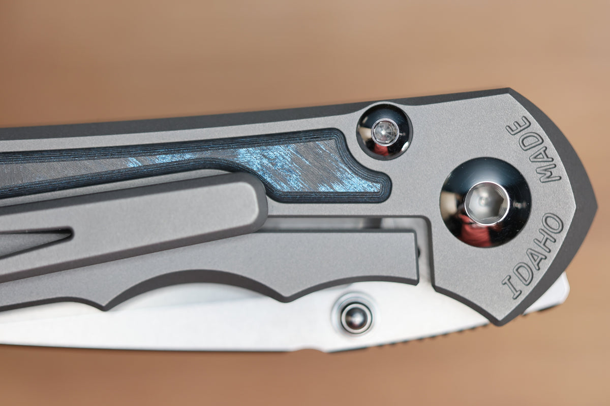 CHRIS REEVE SMALL INKOSI - OCEAN BLUE CARBOTI INLAY - DROP POINT CPM MAGNACUT BLADE - MIM CLIP