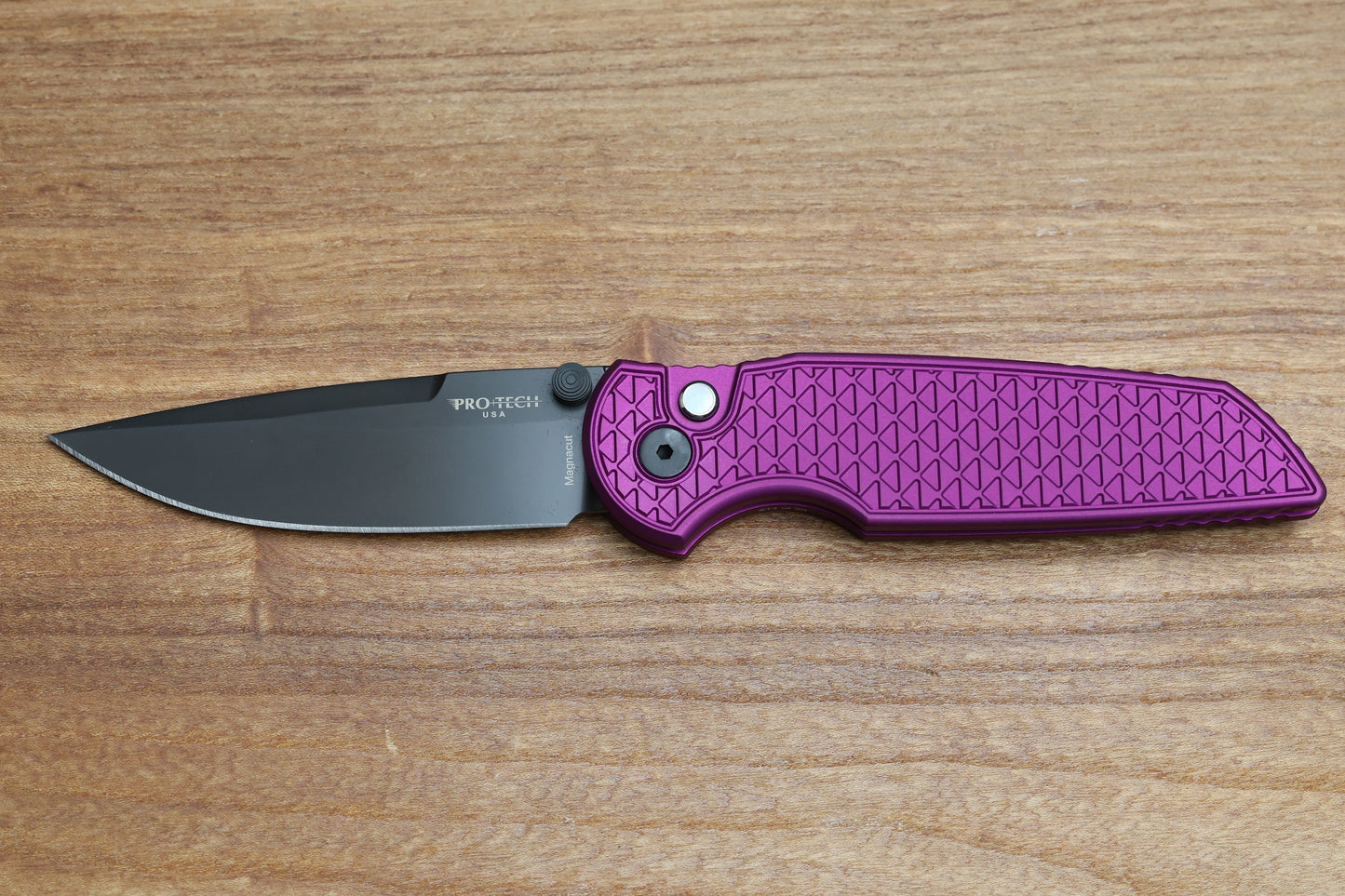 PRO-TECH KNIVES TR-3 INTEGRITY BUTTON LOCK PURPLE RELIC 3.5" DLC CCKS SPRING 2026