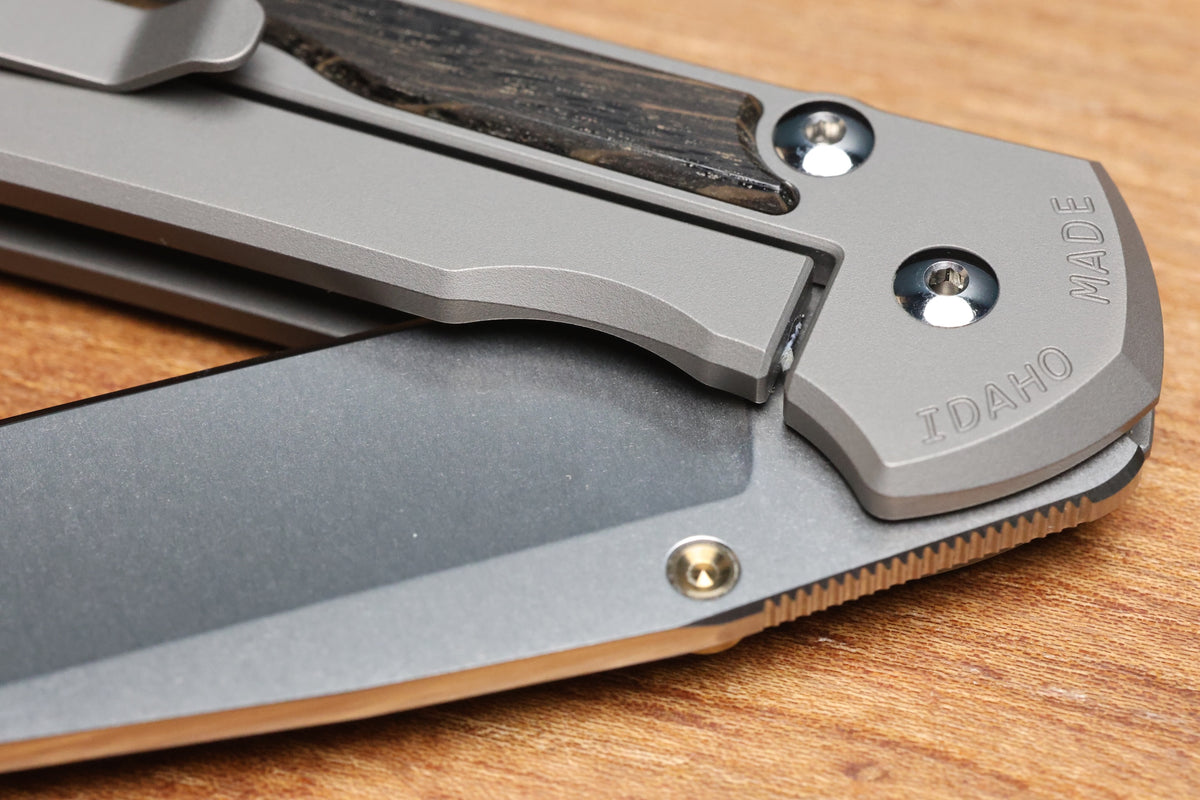 CHRIS REEVE LARGE SEBENZA BOG OAK INLAY DROP POINT MAGNACUT (PREOWNED)