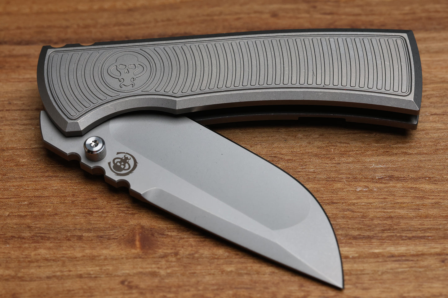 CHAVES INTEGRAL REDENCION 229 SW RADIATION TITANIUM MAGNETIC INLAY DROP POINT