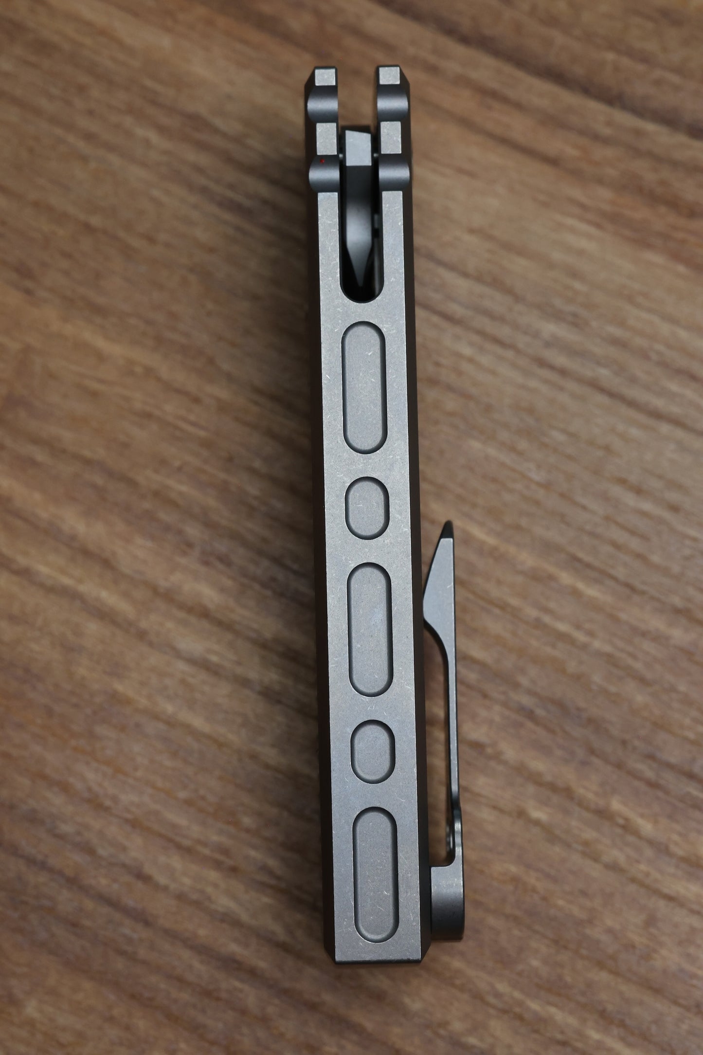 CHAVES INTEGRAL REDENCION 229 SW RADIATION TITANIUM MAGNETIC INLAY DROP POINT