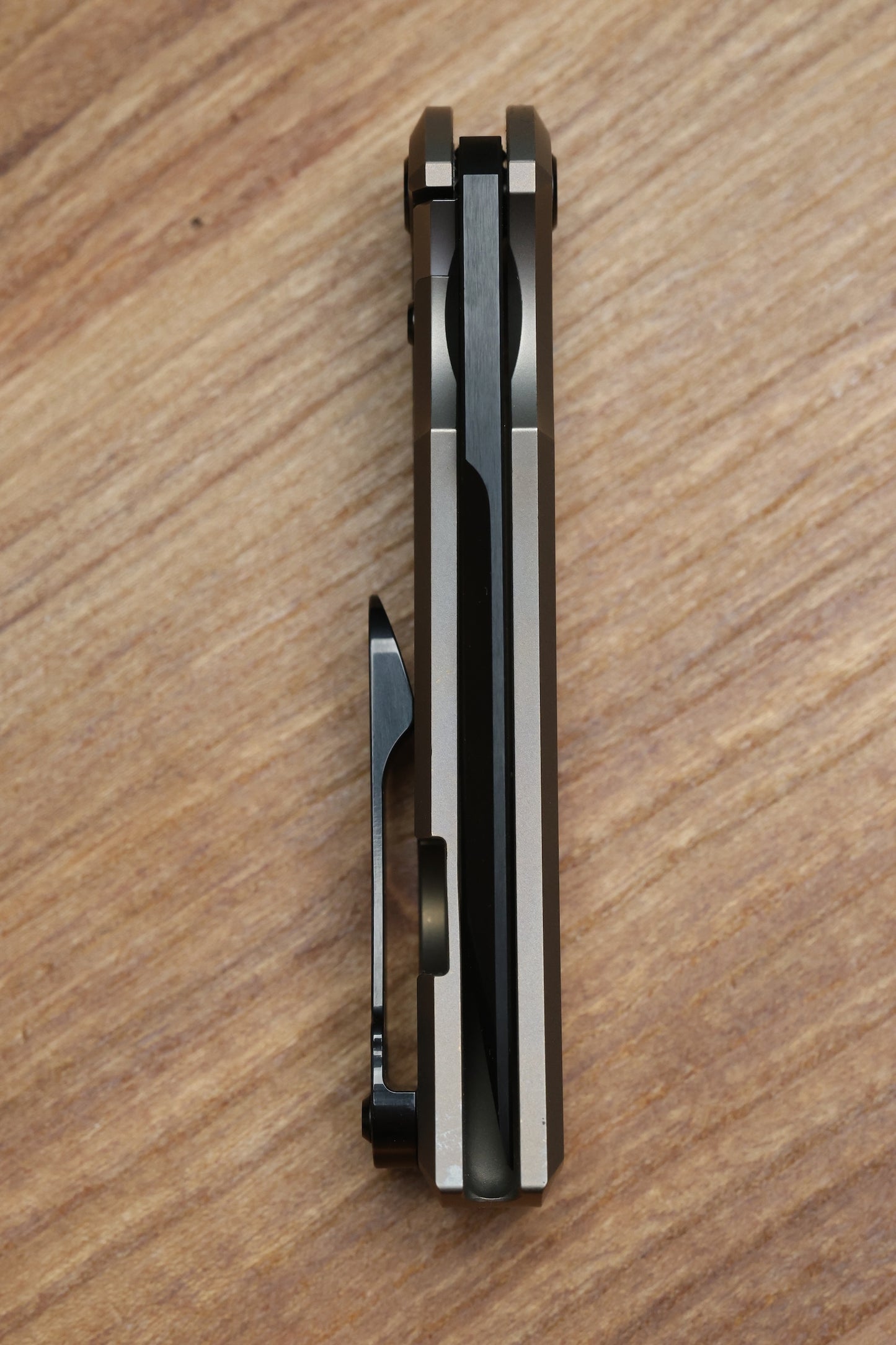 CHAVES EXCLUSIVE INTEGRAL LIBERATION STREET BRONZE ANO - PVD M390 TANTO CHISEL GRIND