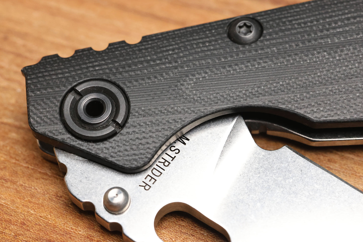 STRIDER KNIVES SNG CC - TITANIUM/BLACK G10 HANDLE - DROP POINT MAGNACUT BLADE