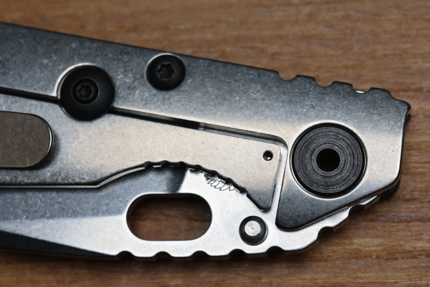 STRIDER KNIVES SNG CC - TITANIUM/BLACK G10 HANDLE - DROP POINT MAGNACUT BLADE