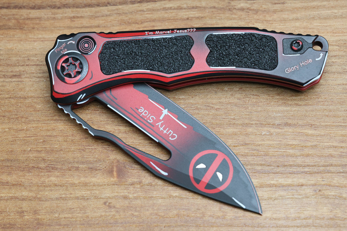 HERETIC WRAITH MANUAL V4 CLIP POINT DEADPOOL CEL SHADING H001-CS-DP