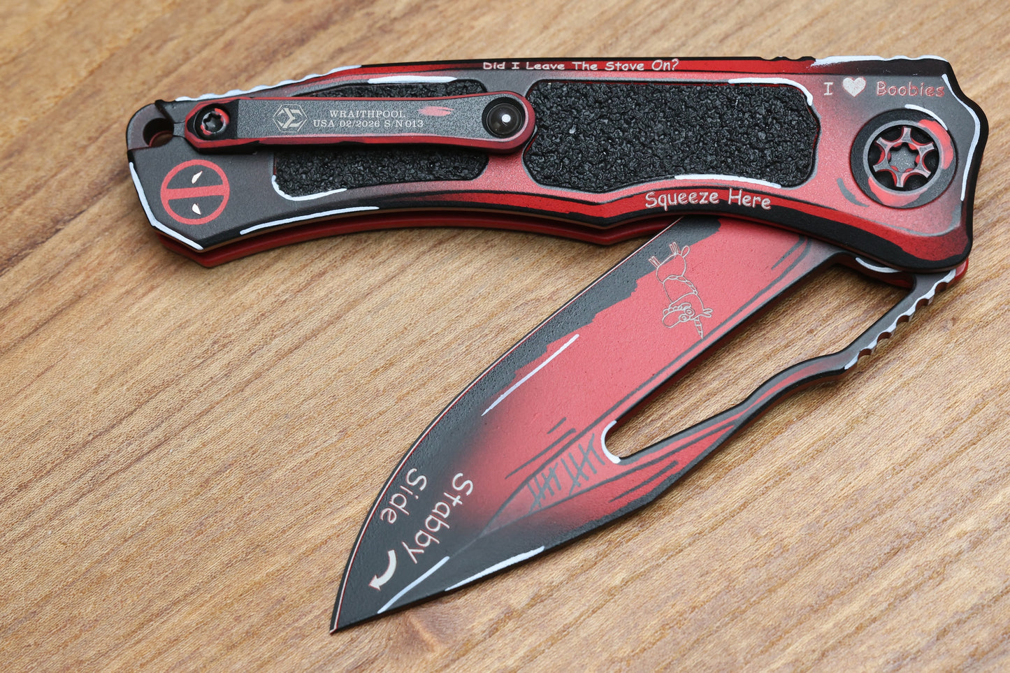 HERETIC WRAITH MANUAL V4 CLIP POINT DEADPOOL CEL SHADING H001-CS-DP