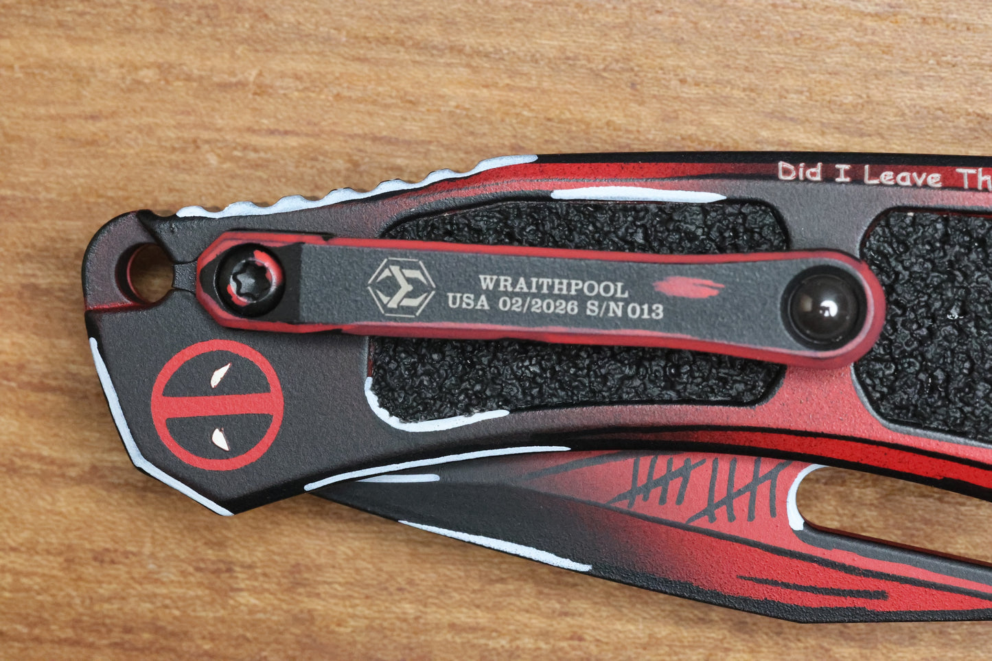 HERETIC WRAITH MANUAL V4 CLIP POINT DEADPOOL CEL SHADING H001-CS-DP