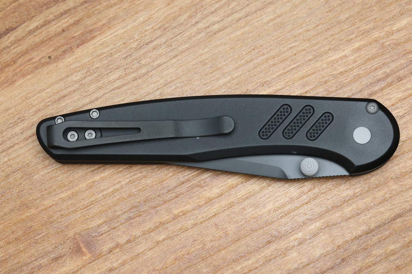 PRO-TECH AVALON PEACE NEIGHBOR W/ KNURLED BLACK ALUMINUM HANDLE & DLC MAGNACUT PN1103