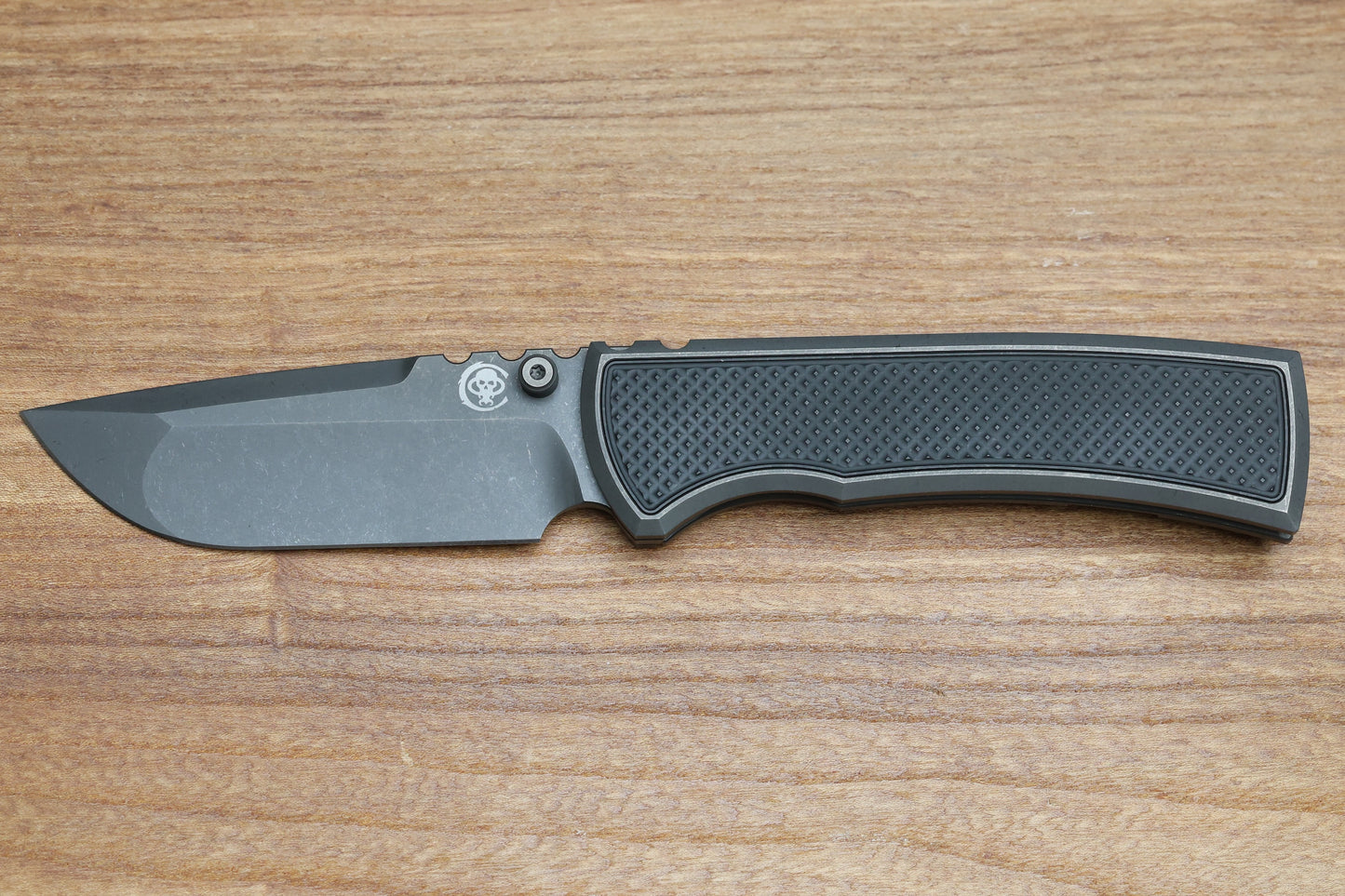CHAVES INTEGRAL REDENCION 229 SW GREY TITANIUM W/BLACK PVD SW KNURLED PATTERN TI MAGNETIC INLAY DROP POINT GREY PVD