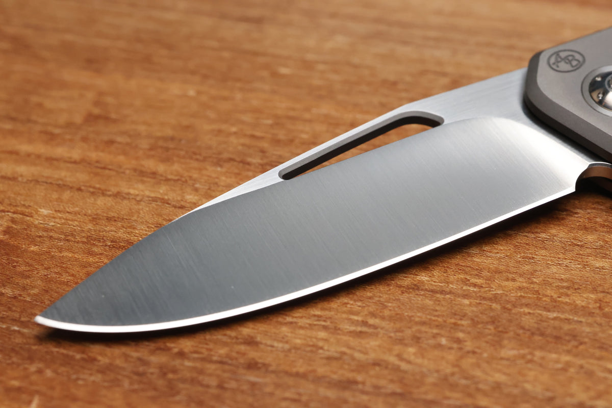 ARNO BERNARD IMAMBA FLIPPER BROWN KUDO BONE INLAY SKELETONIZED RWL34 BLADE (PREOWNED)