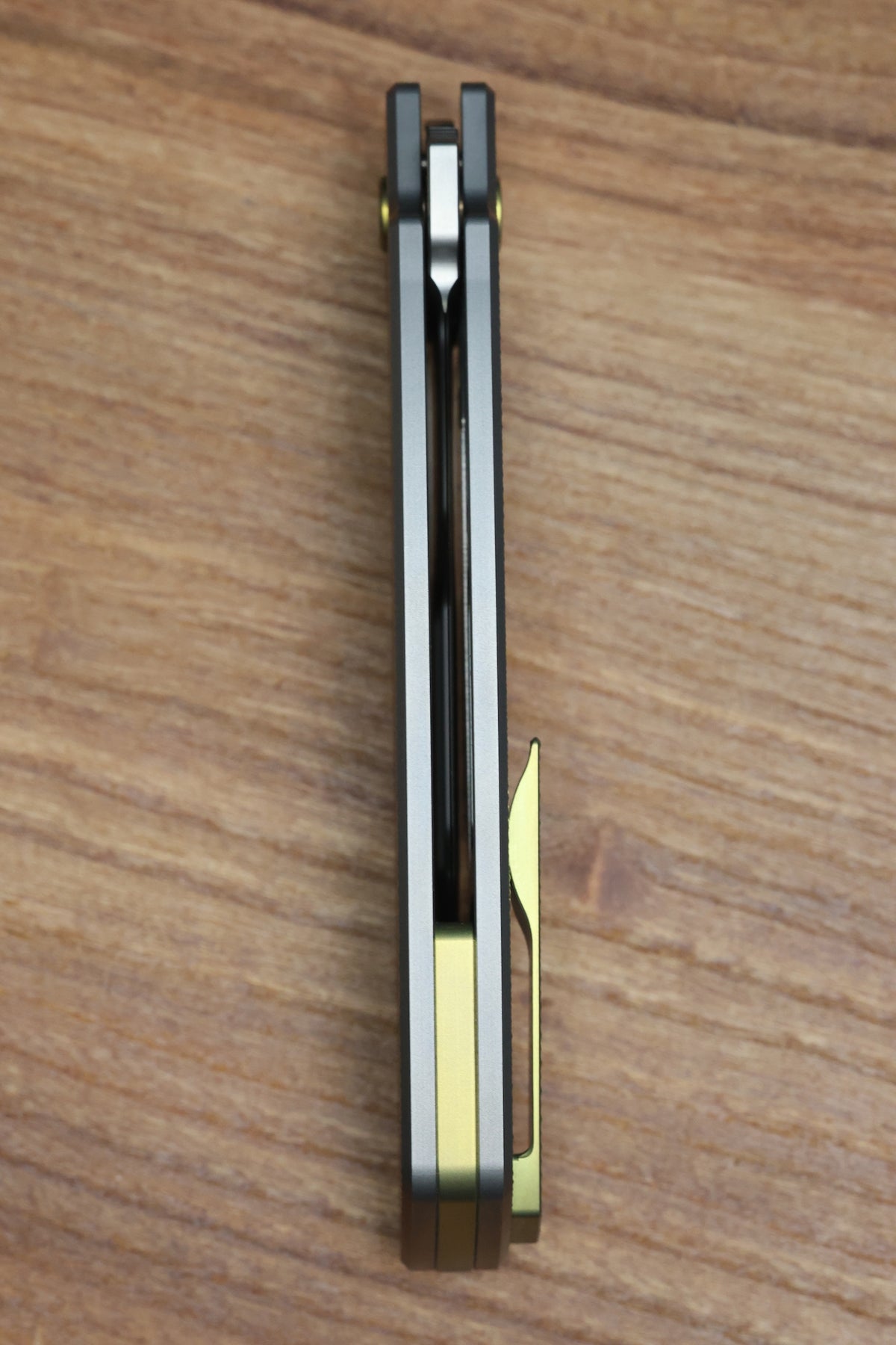 ROBJOHNSONS CEDAR SALTWATER - DIAMOND TI FRAME AND VANAX BLADE #408 (PREOWNED)