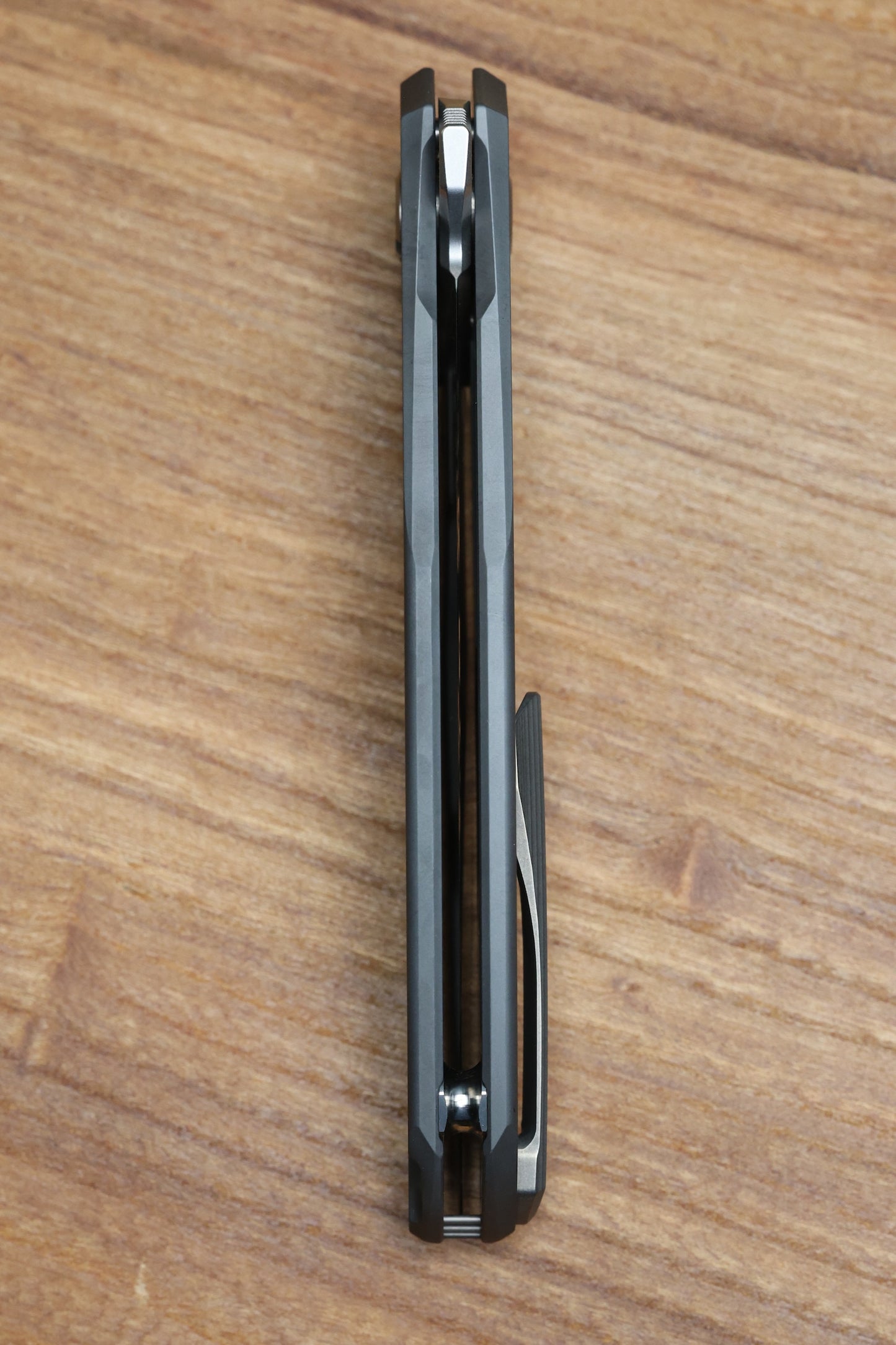 SHIROGOROV AVIAN KNIVES FINISH QUANTUM “AVIAN'S MARK” – CROMAX PM BLADE – MRBS