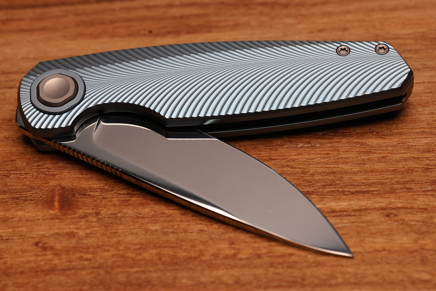 HOLT BLADEWORKS MORPHEUS FEATHER BURNISHED BLUE ANO TITANIUM NEAR MIRROR M390 BLADE MR1866