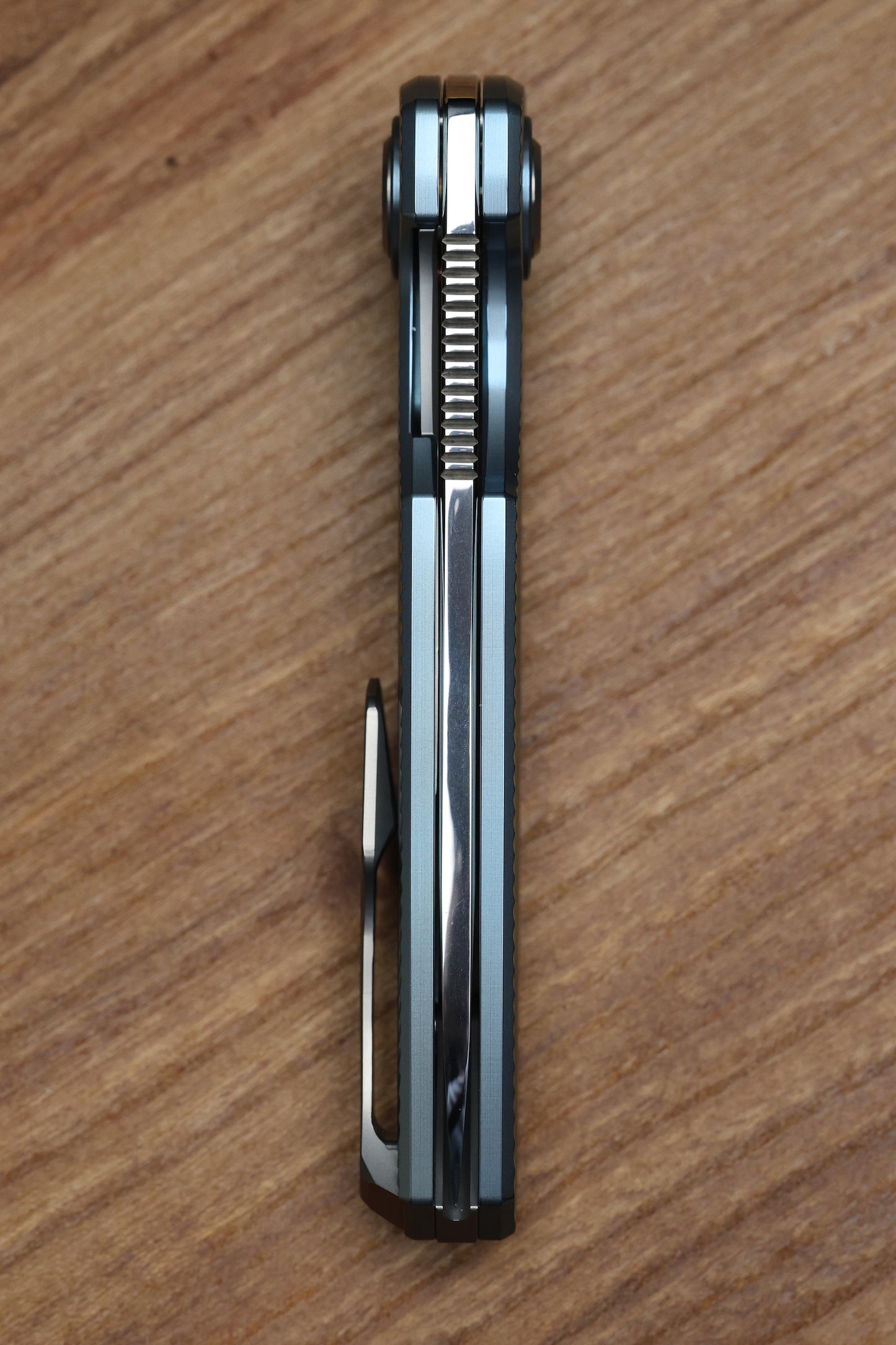 HOLT BLADEWORKS MORPHEUS FEATHER BURNISHED BLUE ANO TITANIUM NEAR MIRROR M390 BLADE MR1866