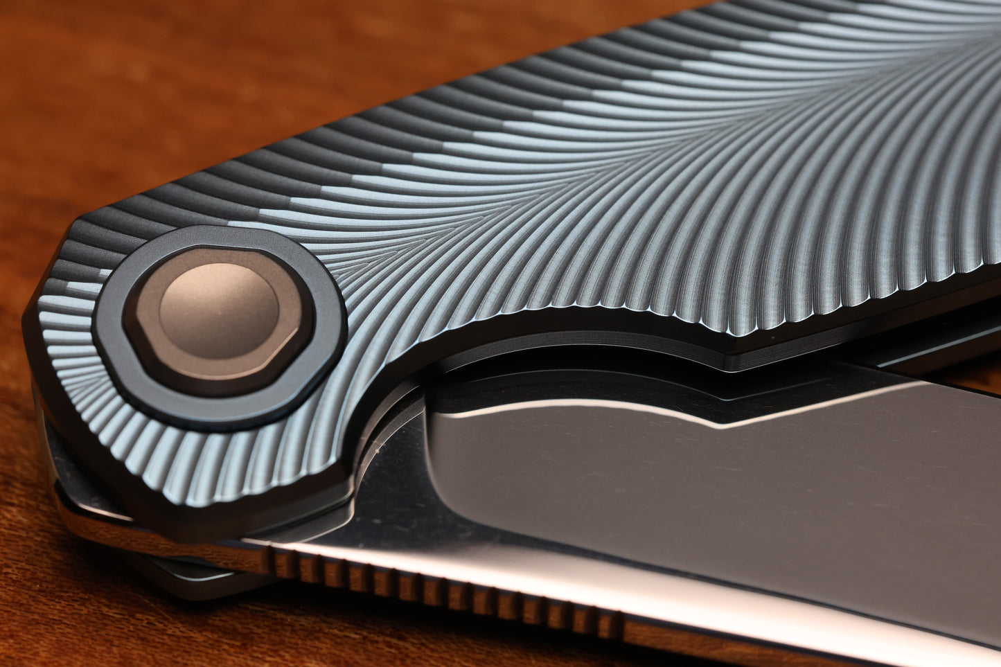 HOLT BLADEWORKS MORPHEUS FEATHER BURNISHED BLUE ANO TITANIUM NEAR MIRROR M390 BLADE MR1866