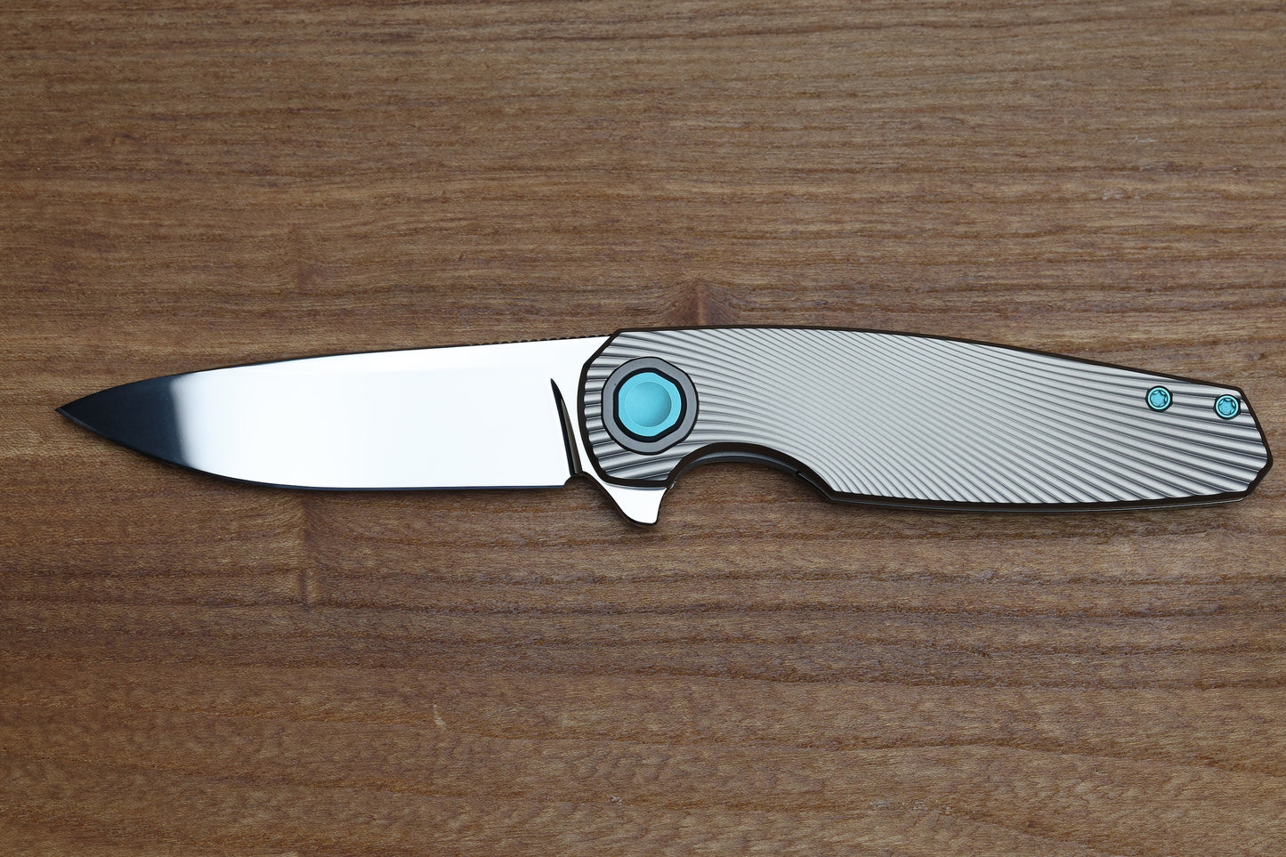 HOLT BLADEWORKS MORPHEUS FIELD BURNISHED TITANIUM ZIRCONIUM COLLARS WITH UDDEHOLM VANAX NEAR MIRROR BLADE MP1880