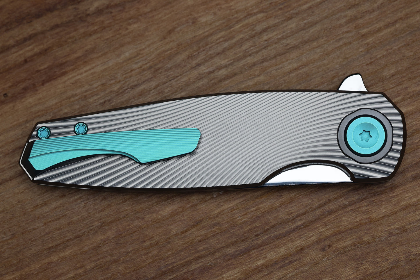 HOLT BLADEWORKS MORPHEUS FIELD BURNISHED TITANIUM ZIRCONIUM COLLARS WITH UDDEHOLM VANAX NEAR MIRROR BLADE MP1880