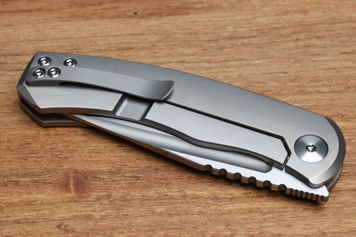 BERGBLADES MINI ALPHA FRAME LOCK LIGHT BEADBLAST TITANIUM S90V BELT SATIN