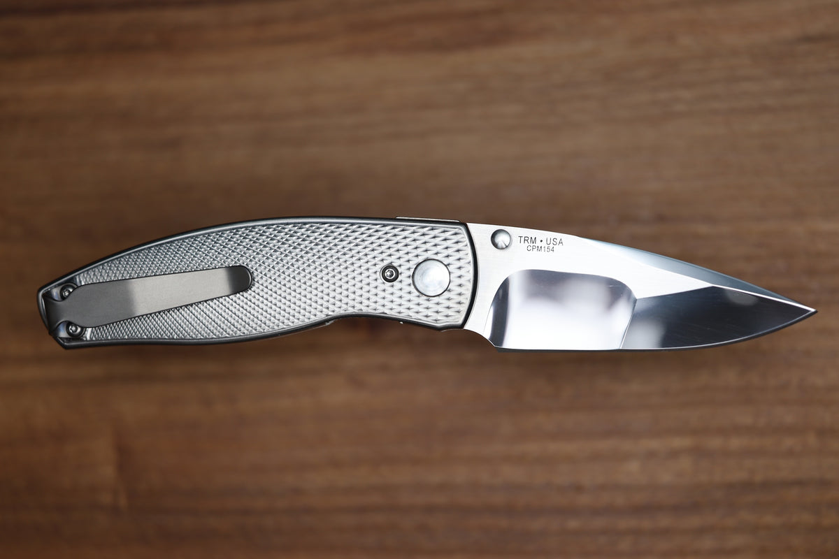 THREE RIVERS MANUFACTURING NEUTRON 2 MIKE IRIE COMPOUND MIRROR GRIND LIZARD SKIN TITANIUM 3" CPM 154