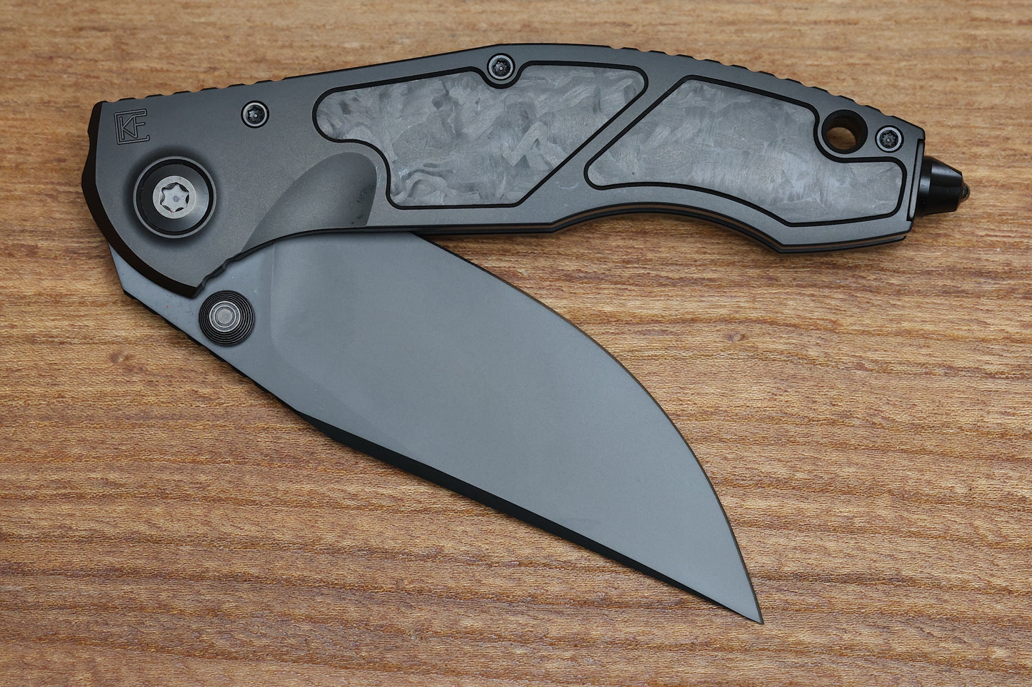 CUSTOM KNIFE FACTORY & ANTHONY MARFIONE SOKOSHA DLC/CARBON FIBER W/ DLC M398