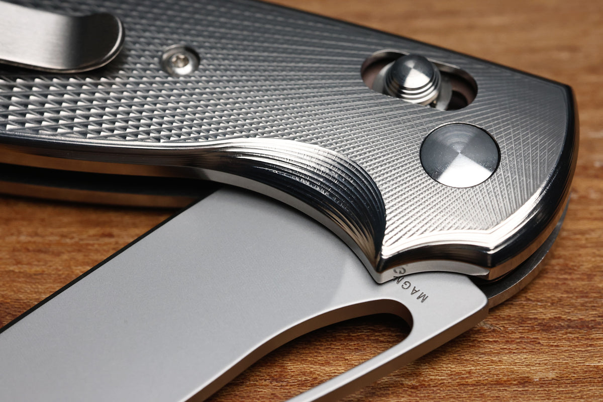 THREE RIVERS MANUFACTURING BULLDOG REV B RIVER-LOK LIZARD SKIN TITANIUM MAGNACUT BLADE