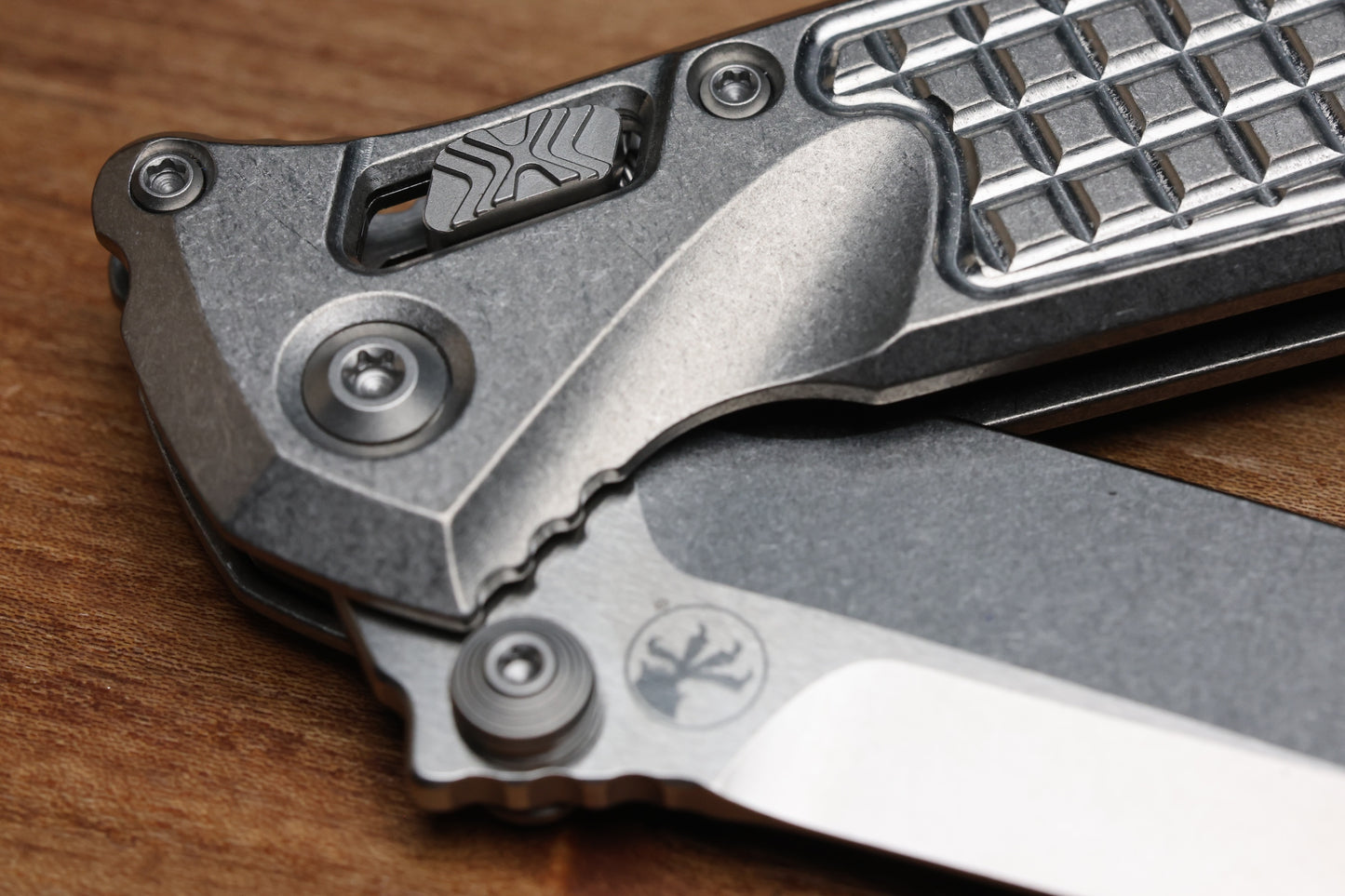 MICROTECH MARFIONE SELECT SOCOM RAM-LOK SPEAR POINT STONEWASH FRAG TITANIUM W/ PURPLE TI ACCENT 160RL-10FRSMS4