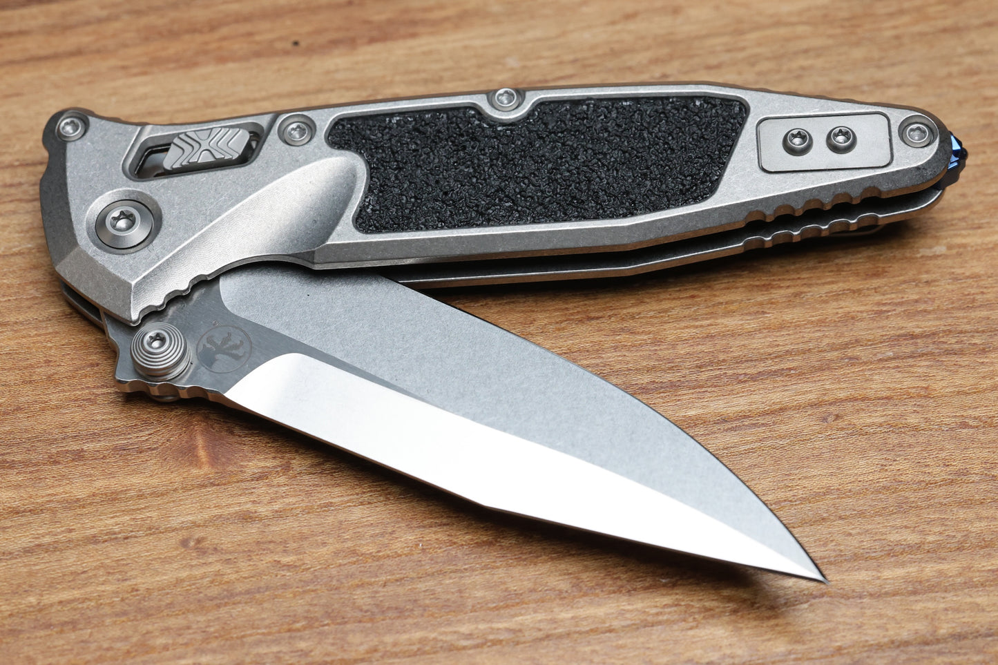 MICROTECH MARFIONE SELECT SOCOM RAM-LOK SPEAR POINT STONEWASH TITANIUM TEXTURED INLAY W/ BLUE TI ACCENT 160RL-10SMS3