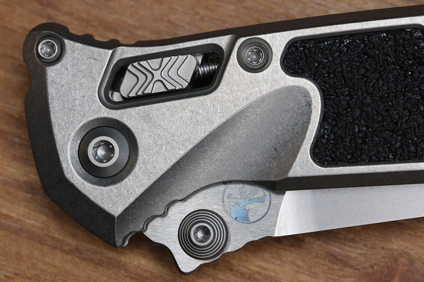 MICROTECH MARFIONE SELECT SOCOM RAM-LOK SPEAR POINT STONEWASH TITANIUM TEXTURED INLAY W/ BLUE TI ACCENT 160RL-10SMS3