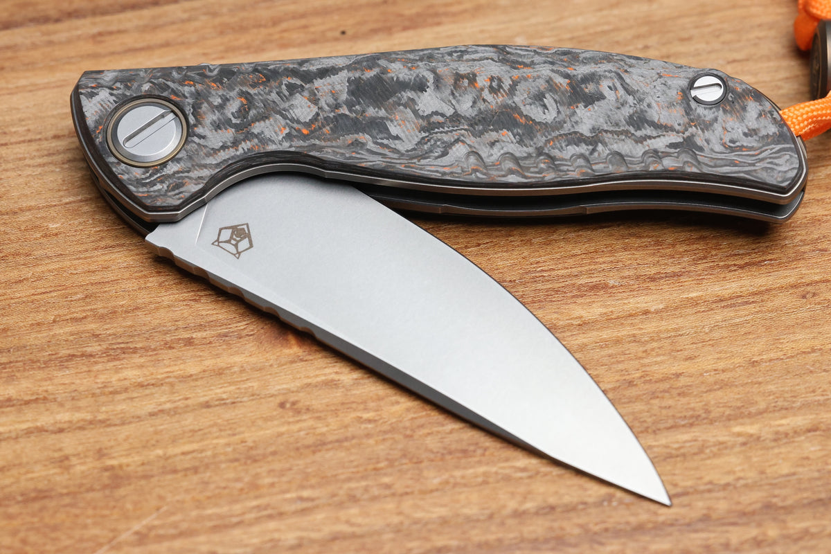 SHIROGOROV F3 - HALLOWEEN SPECIAL EDITION - M390 BLADE - HALLOWEEN TECHNOCARBO HANDLE - MRBS