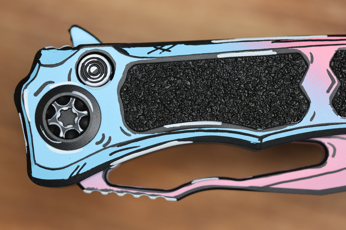 HERETIC KNIVES WRAITH V4 MANUAL COTTON CANDY CEL SHADE W/ MAGNACUT H001-CS-CC
