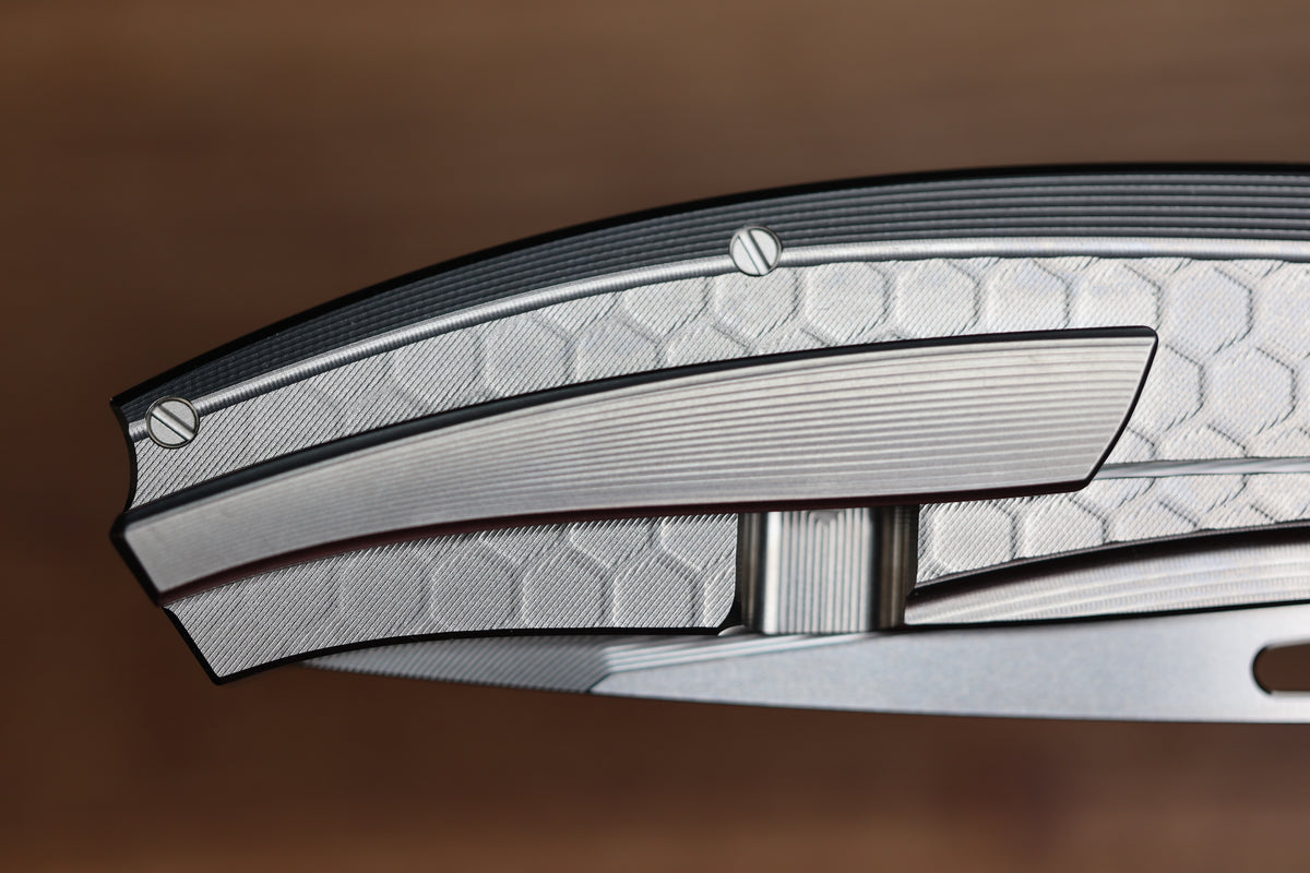 HOG HOUSE KNIVES VELI - TITANIUM HANDLE W/ HONEYCOMB FADE MILLING - RWL-34 BLADE