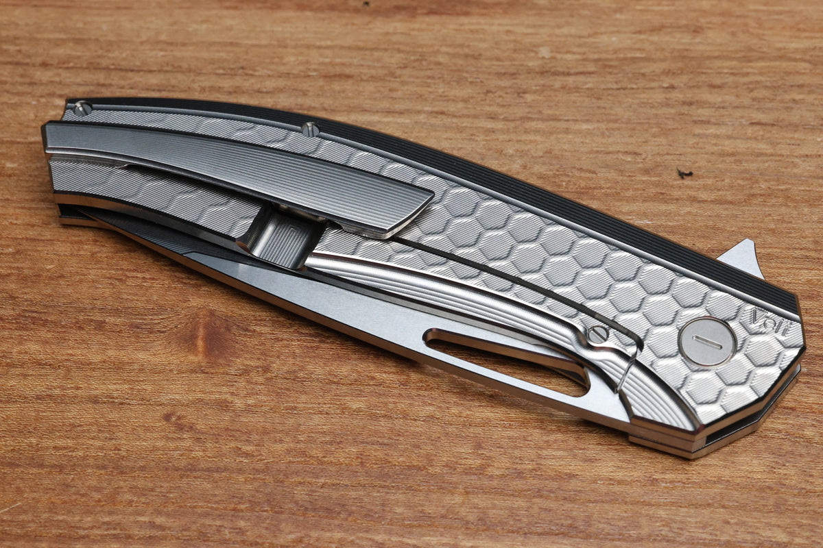 HOG HOUSE KNIVES VELI - TITANIUM HANDLE W/ HONEYCOMB FADE MILLING - RWL-34 BLADE