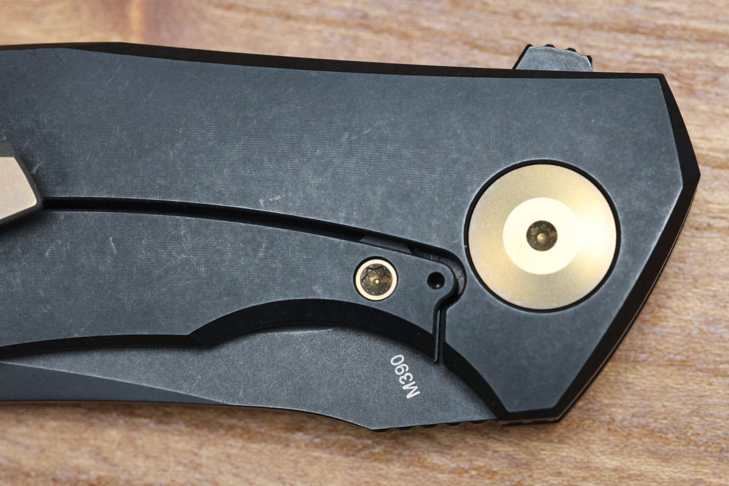 RECONNAISSANCE ADZIN FLIPPER – PVD M390 BLADE – PVD TITANIUM HANDLE W/ BRONZE ACCENTS