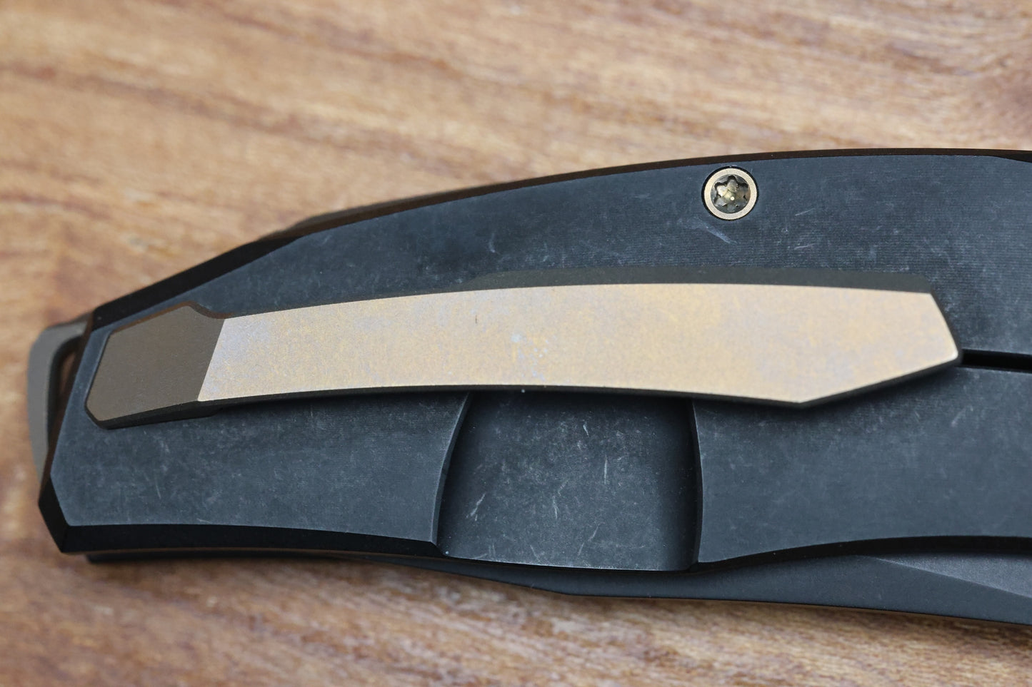 RECONNAISSANCE ADZIN FLIPPER – PVD M390 BLADE – PVD TITANIUM HANDLE W/ BRONZE ACCENTS