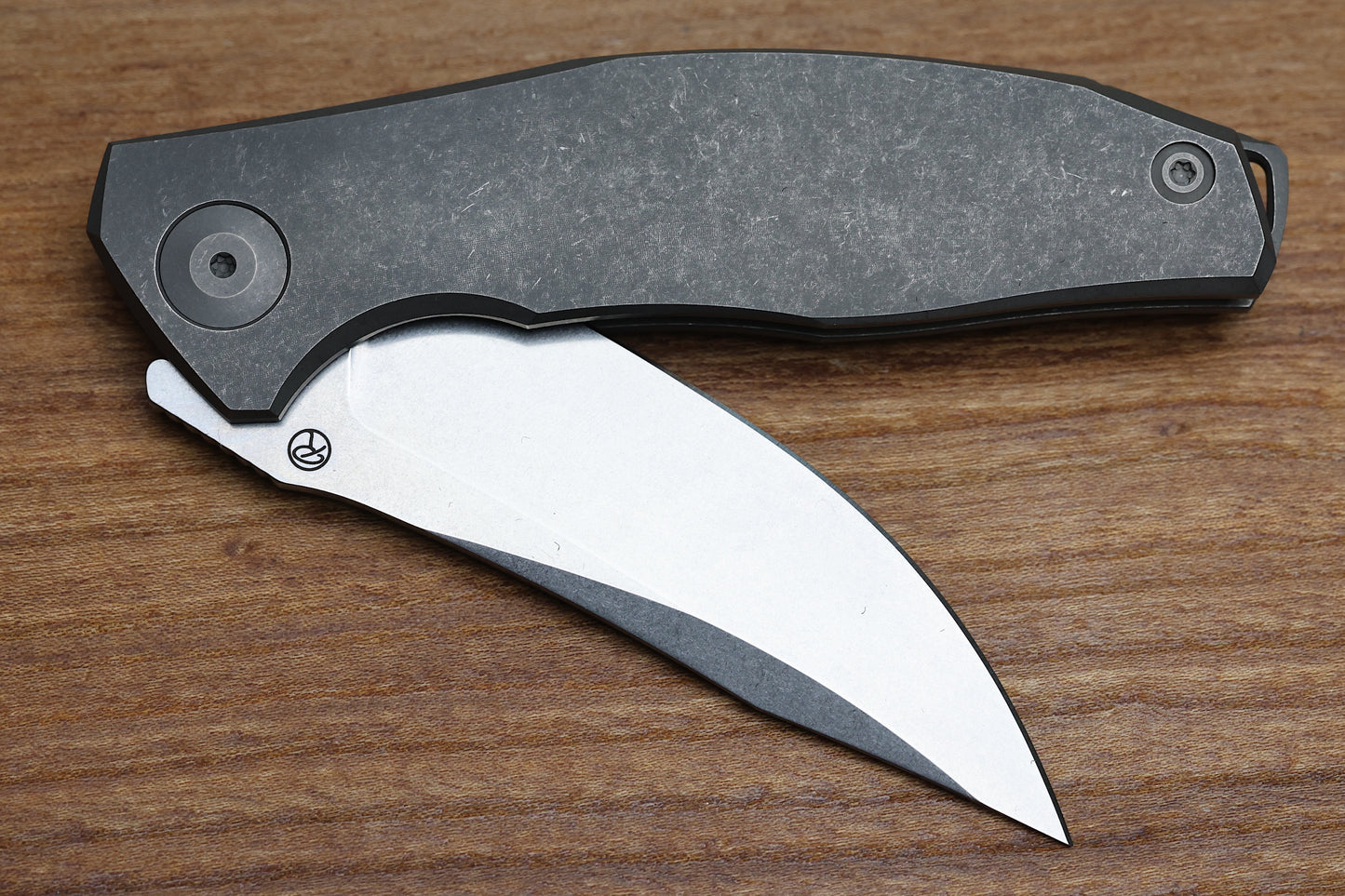 RECONNAISSANCE ADZIN FLIPPER – STONEWASH M390 BLADE – STONEWASH TITANIUM HANDLE