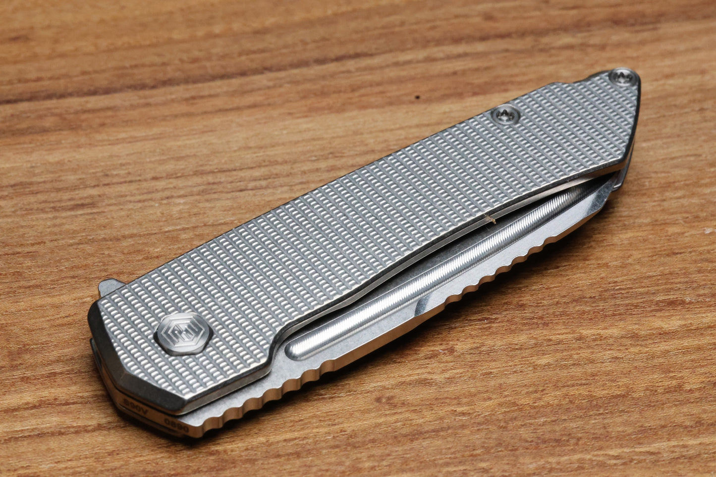 MACHINWISE MOJAVE #890 GRENADE TEXTURE TITANIUM HANDLE AND S90V BLADE