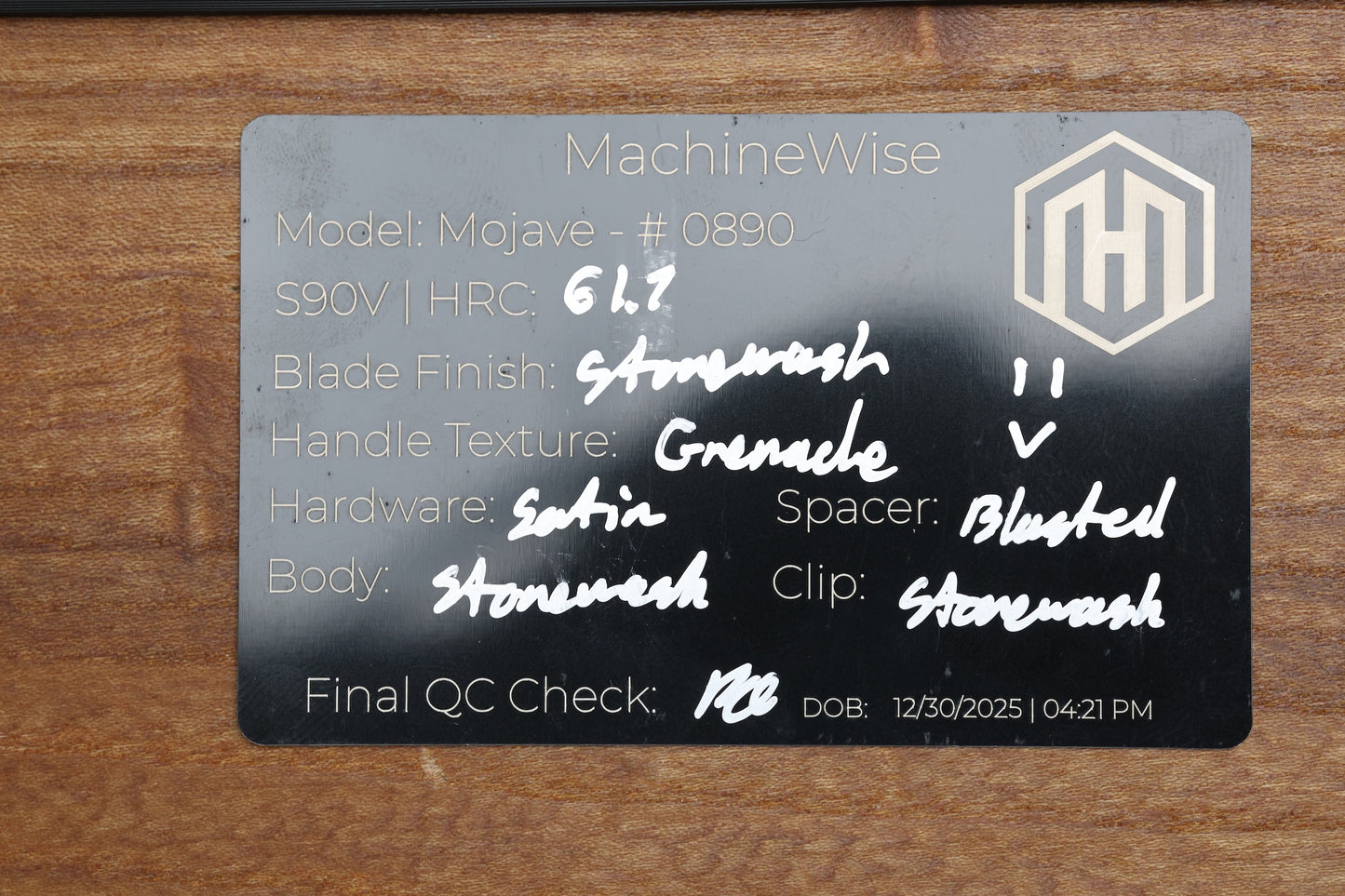 MACHINWISE MOJAVE #890 GRENADE TEXTURE TITANIUM HANDLE AND S90V BLADE
