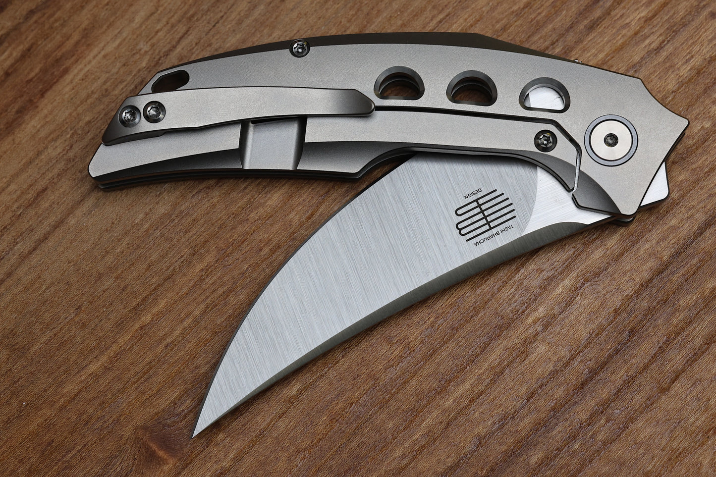 REATE KNIVES VELOCITY TASHI BHARUCHA BEAD BLAST TITANIUM HANDLES & ELMAX