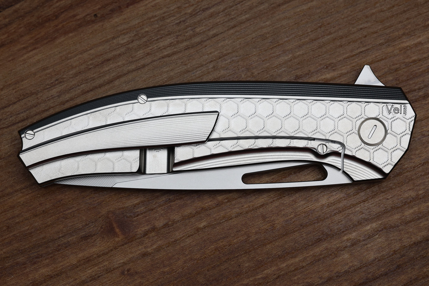 HOG HOUSE KNIVES VELI – BLASTED FINISH TITANIUM HANDLE W/ FADE HONEYCOMB PATTERN – RWL-34 BLADE – BLASTED FINISH TITANIUM HARDWARE