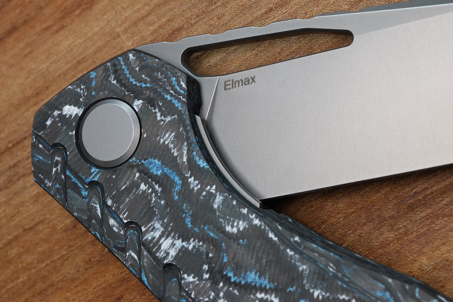 SHIROGOROV 111 AERUM - SPECIAL EDITION - "NORTHERN WIND" TECHNOCARBO HANDLE - ELMAX BLADE - MRBS