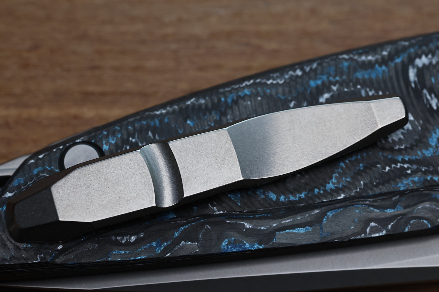 SHIROGOROV 111 AERUM - SPECIAL EDITION - "NORTHERN WIND" TECHNOCARBO HANDLE - ELMAX BLADE - MRBS