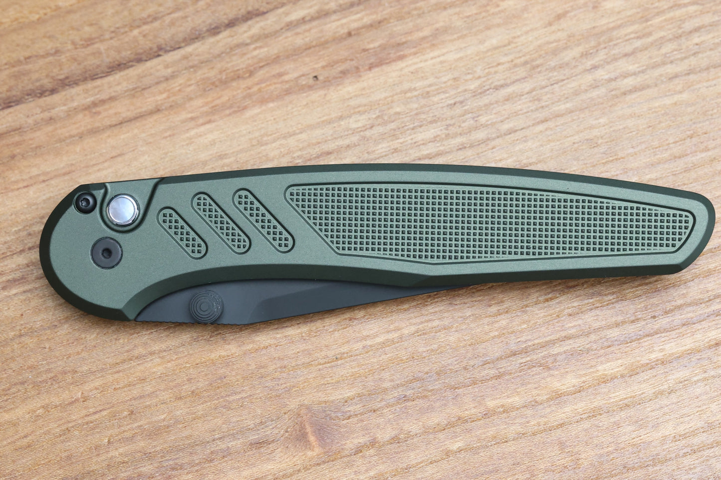 PRO-TECH AVALON PEACE NEIGHBOR W/ GREEN KNURLED ALUMINUM HANDLE & DLC MAGNACUT BLADE SHOW TEXAS LIMITED