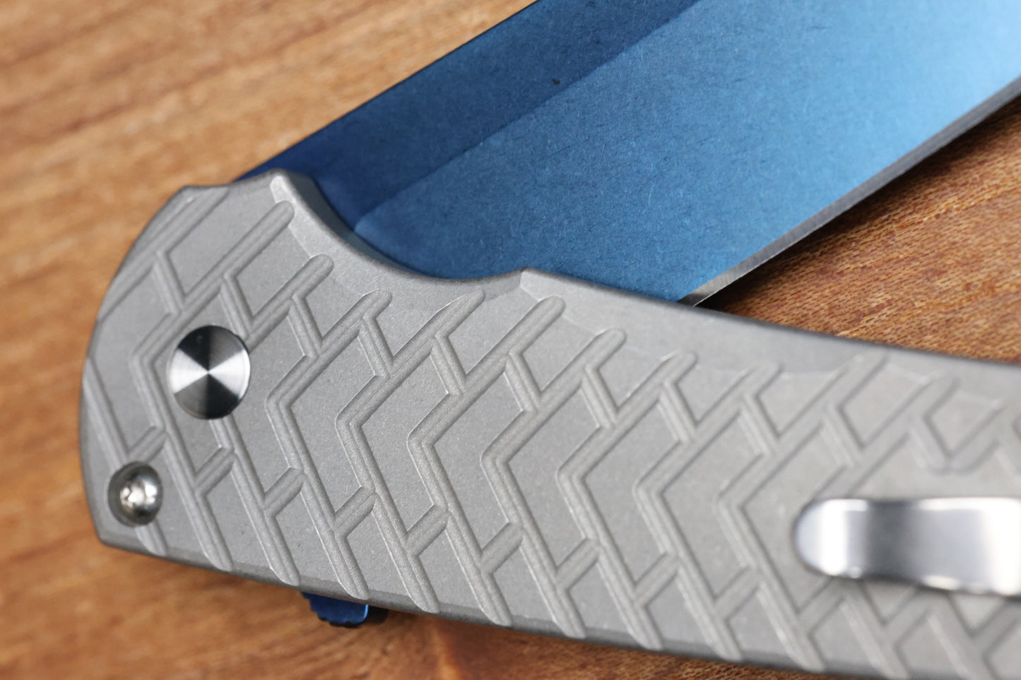 PRO-TECH MALIBU STONEWASH TREAD STAINLESS HANDLE W/ ABALONE BUTTON & SAPPHIRE BLUE MAGNACUT REVERSE TANTO 2026 CUSTOM 002
