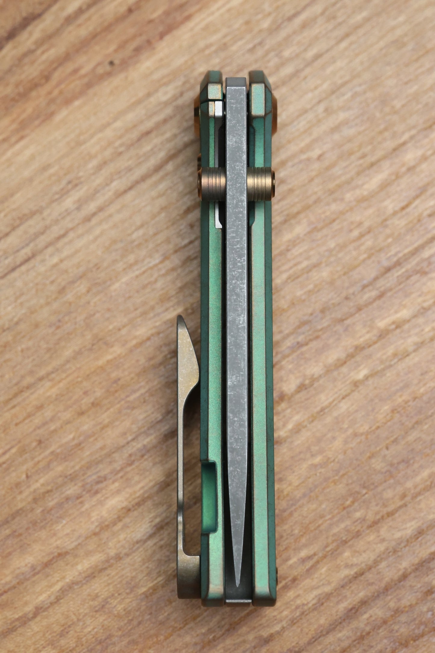 CHAVES KNIVES RCK9 GREEN DRAGON SCALE TITANIUM 3.25" DROP POINT BATTLE FINISH