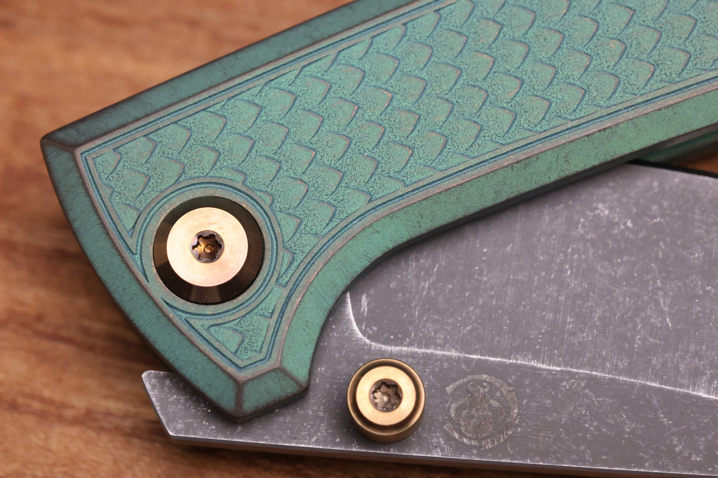 CHAVES KNIVES RCK9 GREEN DRAGON SCALE TITANIUM 3.25" DROP POINT BATTLE FINISH