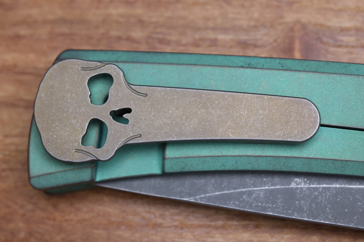 CHAVES KNIVES RCK9 GREEN DRAGON SCALE TITANIUM 3.25" DROP POINT BATTLE FINISH